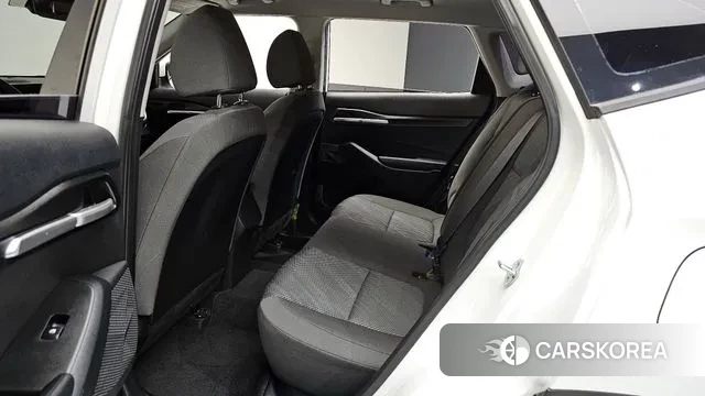 Kia Seltos 2021 Белый из Кореи, фото 2