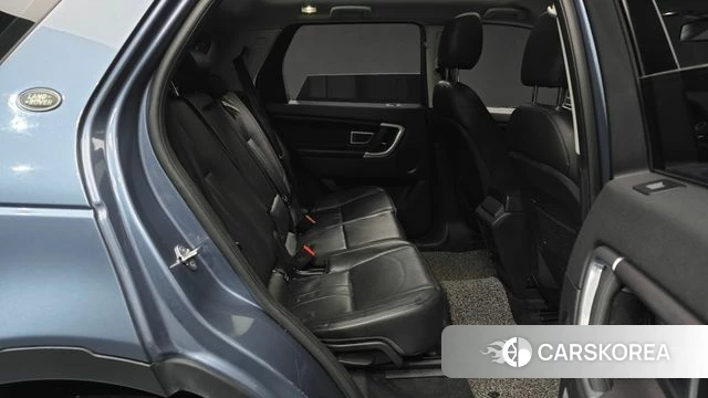 Land Rover Discovery Sports 2018 Светло-серебряный цвет из Кореи, фото 2