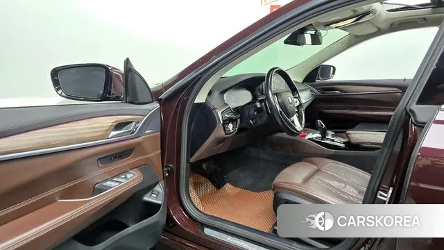 BMW 6 Series GT (G32) 2019 Коричневый из Кореи, фото 2