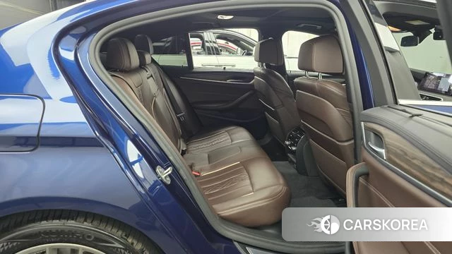 BMW 5 Series (G30) 2019 Синий из Кореи, фото 2