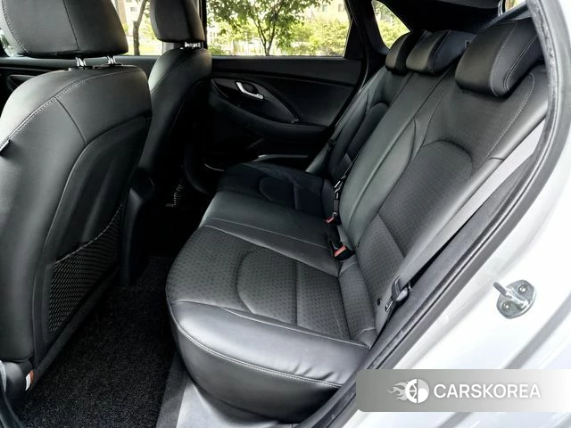 Hyundai i30 (PD) 2018 Белый из Кореи, фото 2