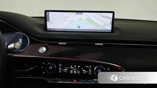 Genesis GV70 2021 Белый из Кореи, фото 2