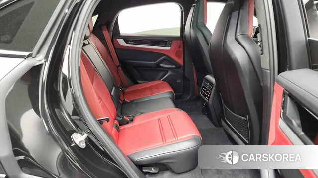 Porsche Cayenne (PO536) 2024 Черный из Кореи, фото 2