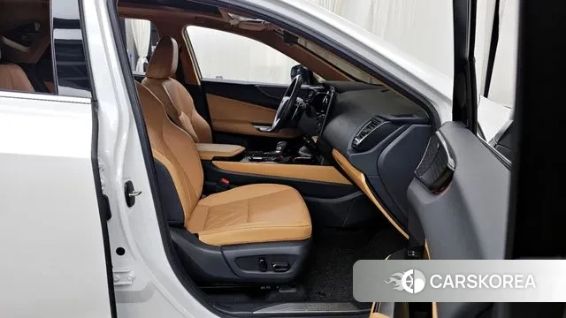 Lexus NX350h Second generation 2024 Белый из Кореи, фото 2