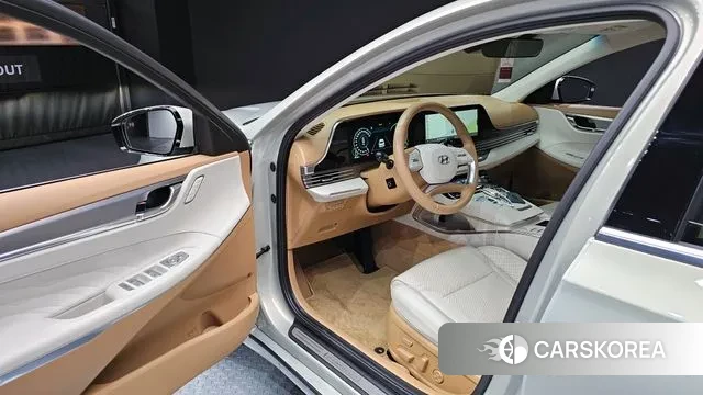 Hyundai The New Grandeur IG Hybrid 2021 Серебристо-серый из Кореи, фото 2
