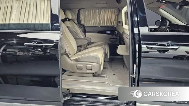 Kia Carnival 4th generation 2022 Черный из Кореи, фото 2