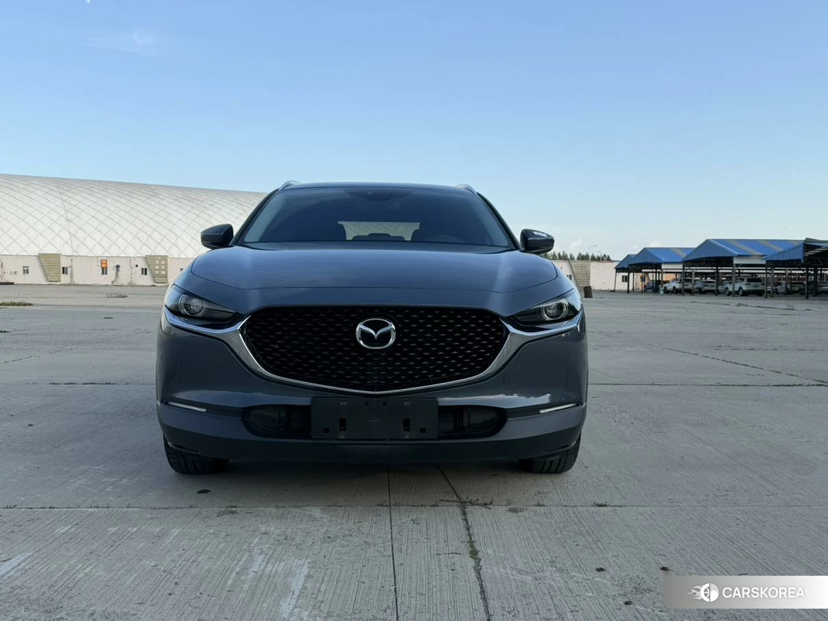 Mazda CX-30 2022 Темно-серый из Китая, фото 2