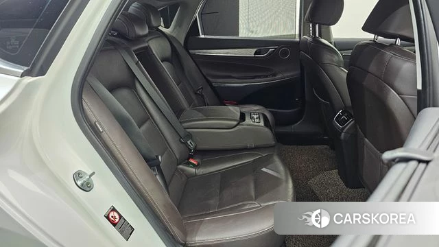 Hyundai Grandeur IG 2018 Белый из Кореи, фото 2