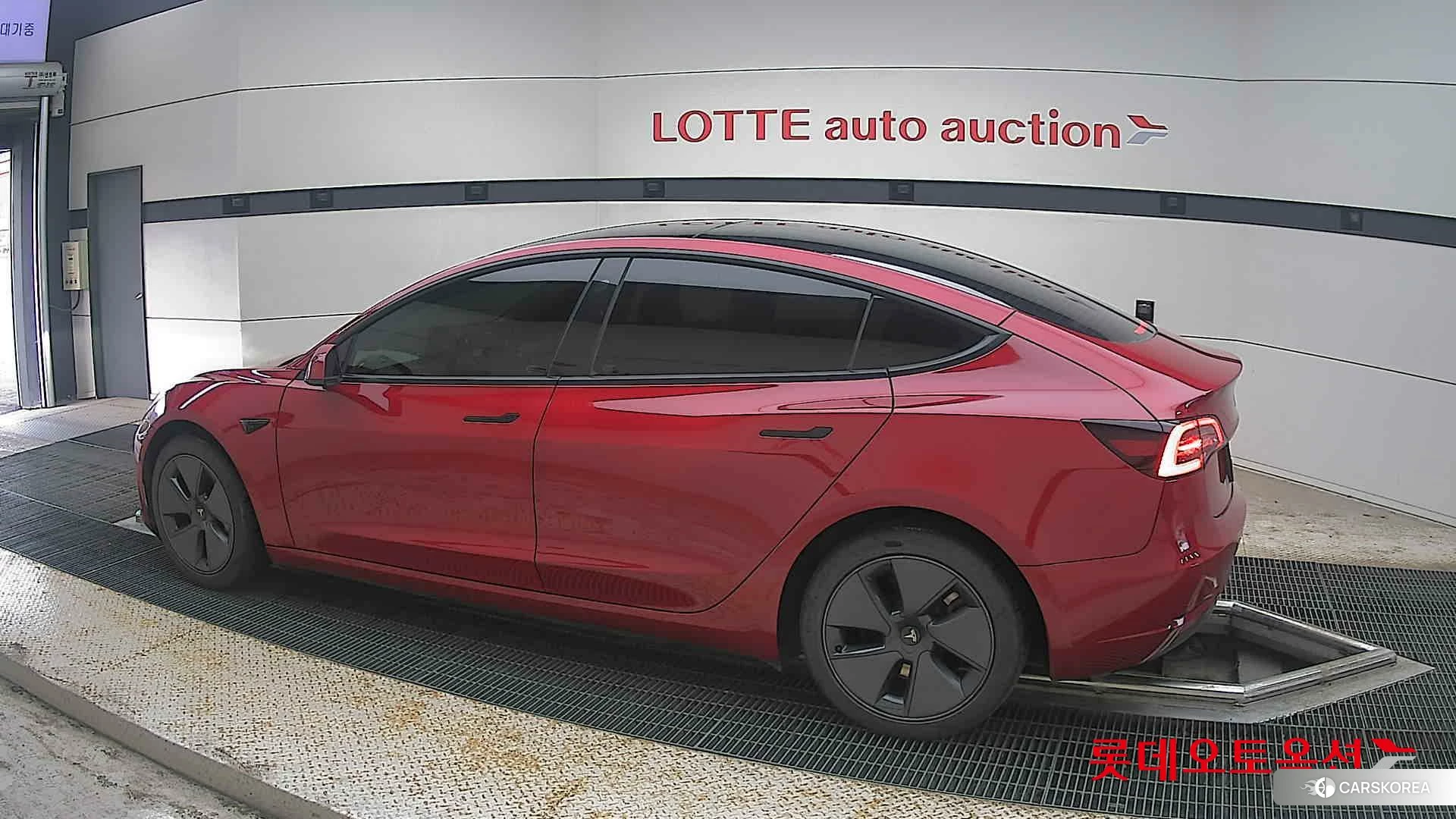 Tesla Model 3 Long Range 2022 Red Multi-coat из Кореи, фото 2
