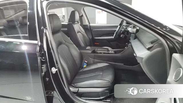 Hyundai Sonata D Edge (DN8) 2025 Черный из Кореи, фото 2