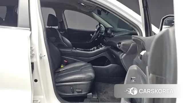 Hyundai The New Santa Fe 2022 Белый из Кореи, фото 2