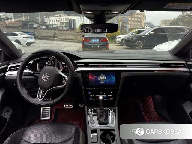 Volkswagen CC 2022 Темно-серый из Китая, фото 2
