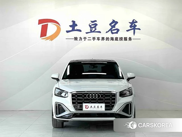 Audi Q2L 2023 Белый из Китая, фото 2
