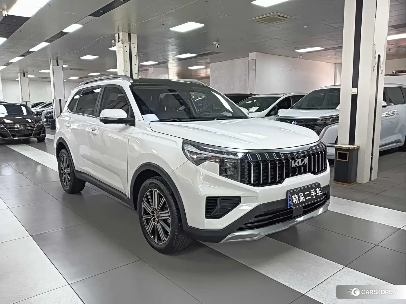 Kia Sportage 2023 Белый из Китая, фото 2
