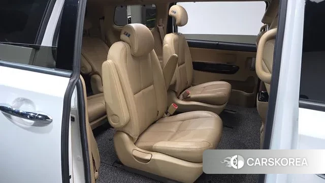 Kia The New Carnival 2020 Белый из Кореи, фото 2