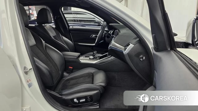 BMW 3 Series (G20) 2020 Белый из Кореи, фото 2