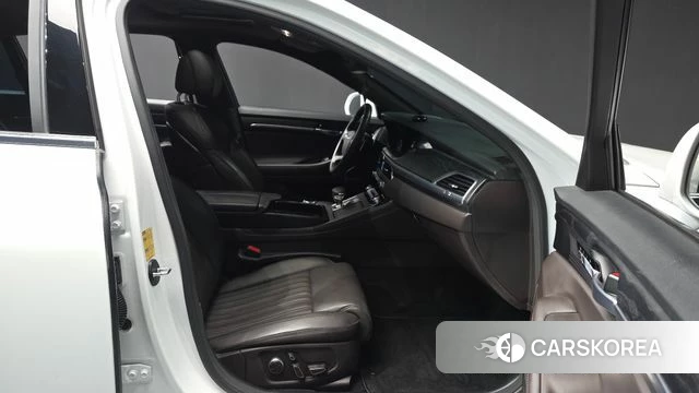 Genesis G90 2021 Белый из Кореи, фото 2