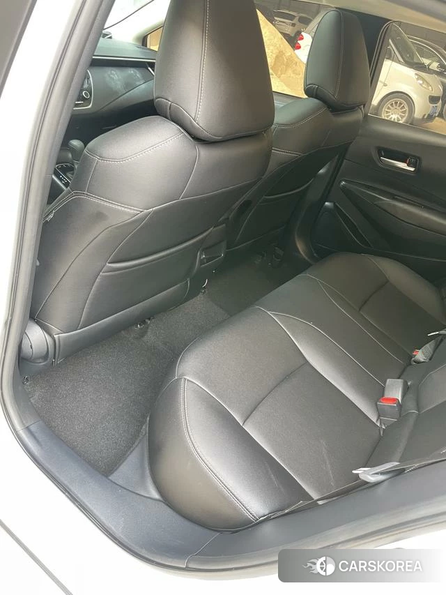 Toyota Corolla 2023 Белый из Китая, фото 2