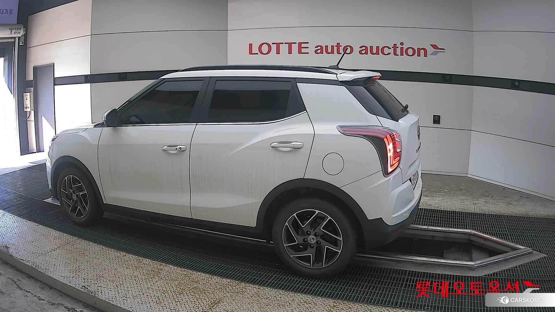 SsangYong Tivoli 2022 Grand White из Кореи, фото 2