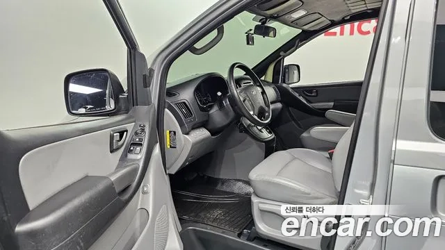 Hyundai The New Grand Starex 2018 Серебряный из Кореи, фото 2