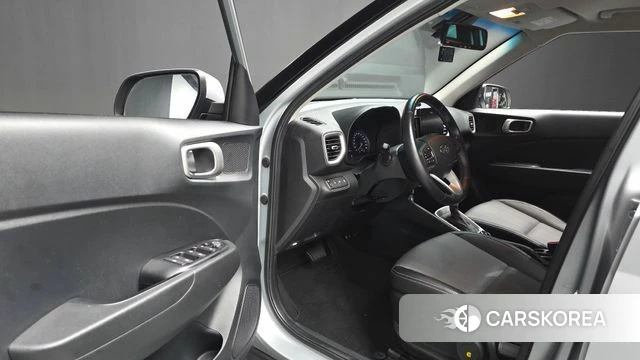 Hyundai Venue 2020 Серебряный из Кореи, фото 2