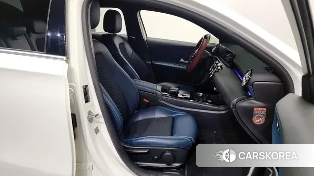 Mercedes-Benz A-Class W177 2020 Белый из Кореи, фото 2