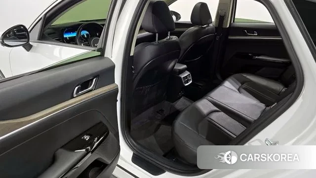 Kia K5 Hybrid 3rd Generation 2021 Белый из Кореи, фото 2