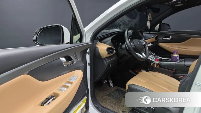 Hyundai The New Santa Fe 2023 Белый из Кореи, фото 2