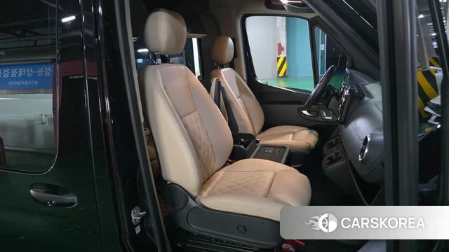 Mercedes-Benz Sprinter 2022 Черный из Кореи, фото 2