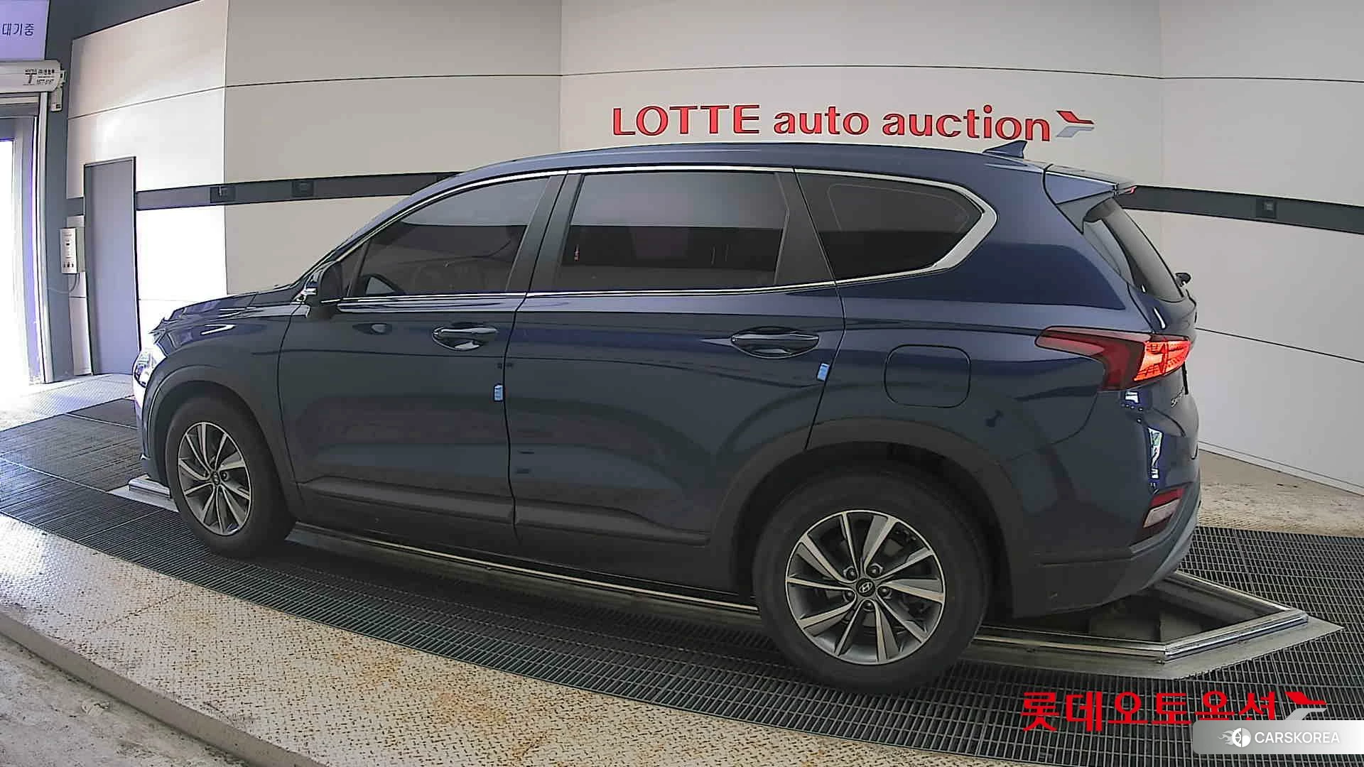 Hyundai Santa Fe 2019 Другое из Кореи, фото 2