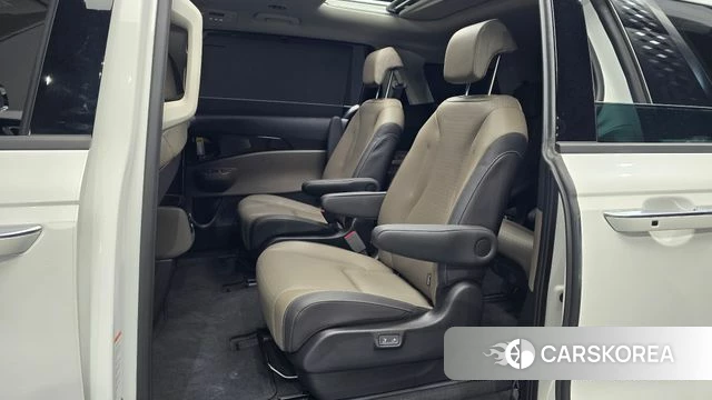 Kia The New Carnival 4th Generation 2024 Белый из Кореи, фото 2