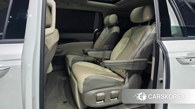 Kia The New Carnival 4th Generation 2024 Белый из Кореи, фото 2