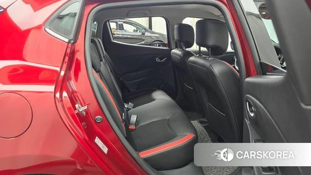 Renault Korea (Samsung) Clio 2018 Красный из Кореи, фото 2