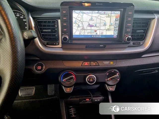 Kia Stonic 2018 Белый из Кореи, фото 2