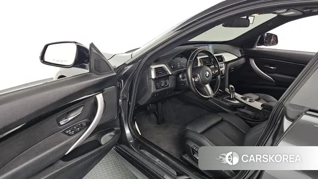 BMW 3 Series GT (F34) 2020 Серый из Кореи, фото 2