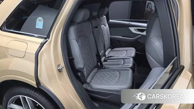 Audi Q7 (4M) 2024 Коричневый из Кореи, фото 2