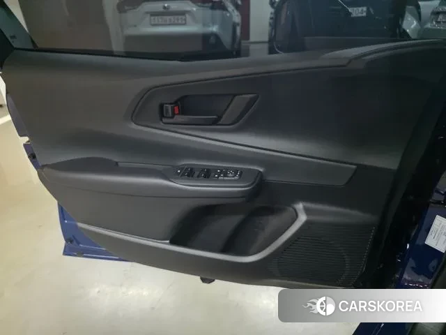 Toyota Prius 5th Generation 2023 Синий из Кореи, фото 2
