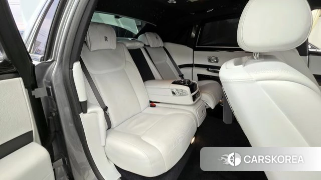 Rolls-Royce Ghost 2019 Белый из Кореи, фото 2