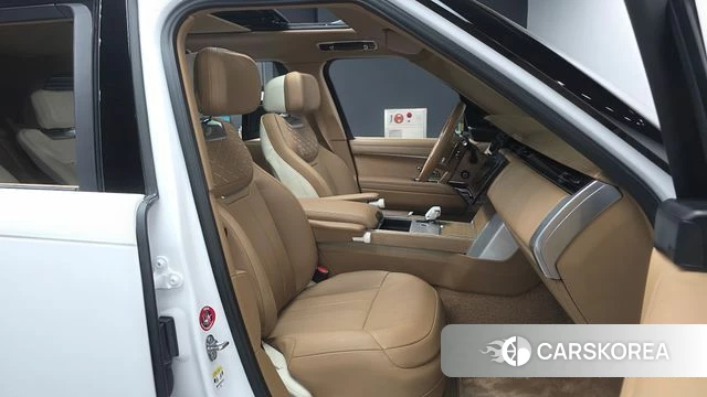 Land Rover Range Rover 5th Generation 2025 Белый из Кореи, фото 2