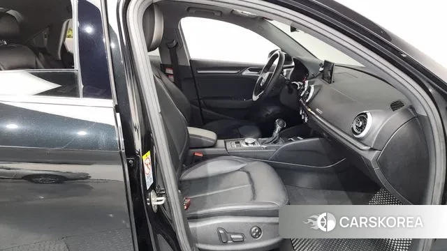 Audi New A3 2020 Черный из Кореи, фото 2