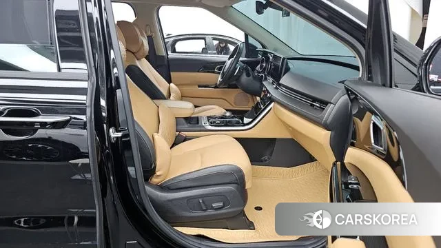 Kia Carnival 4th generation 2022 Черный из Кореи, фото 2