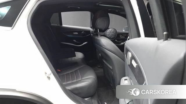 Mercedes-Benz GLC-Class X253 2023 Белый из Кореи, фото 2