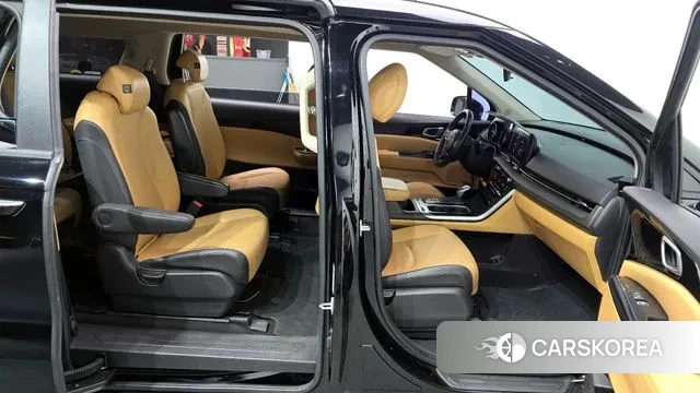 Kia Carnival 4th generation 2022 Черный из Кореи, фото 2