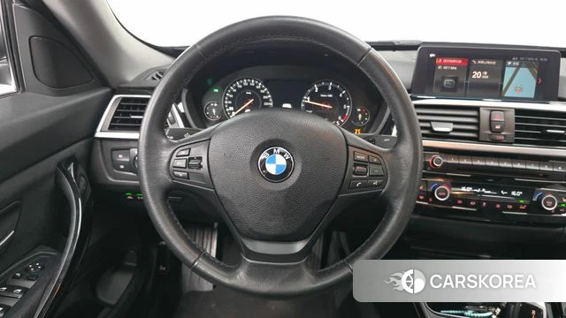 BMW 3 Series GT (F34) 2018 Серый из Кореи, фото 2
