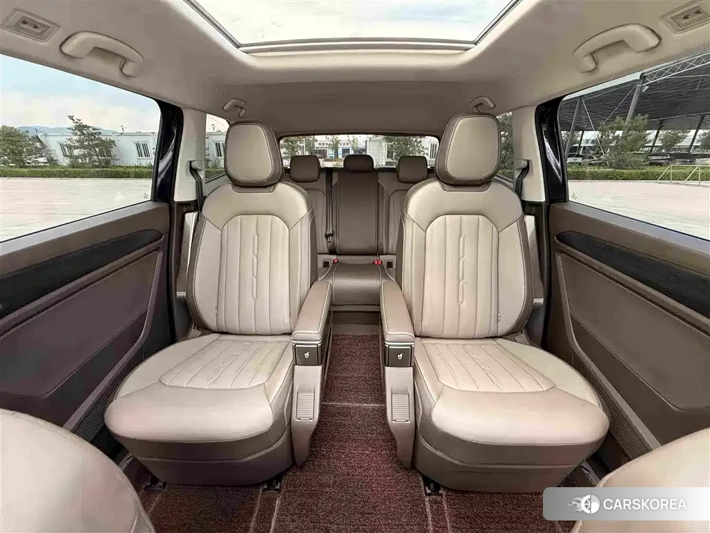 Volkswagen Viloran 2024 Черный из Китая, фото 2