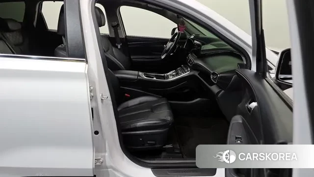 Hyundai The New Santa Fe 2022 Белый из Кореи, фото 2