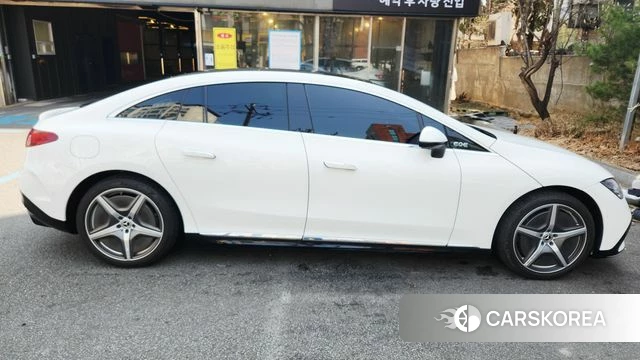 Mercedes-Benz EQE V295 2023 Белый из Кореи, фото 2