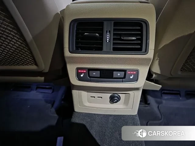 Audi Q5 (FY) 2022 Белый из Кореи, фото 2