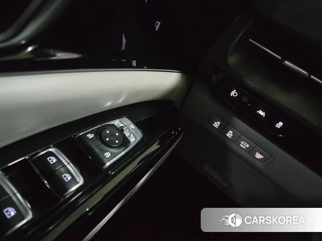 Kia Carnival 4th generation 2021 Серый из Кореи, фото 2