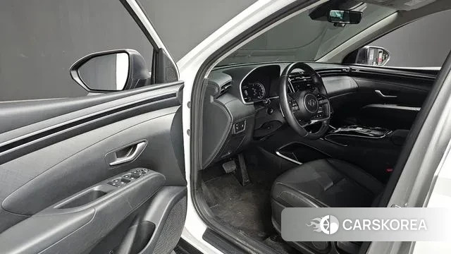 Hyundai Tucson (NX4) 2021 Белый из Кореи, фото 2